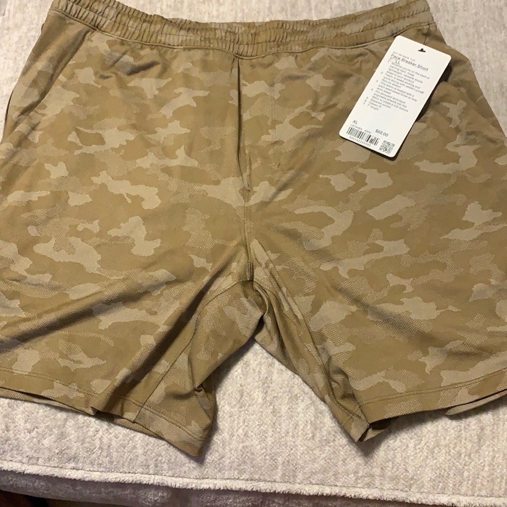 Lululemon Pace Breaker Short 7”*LL